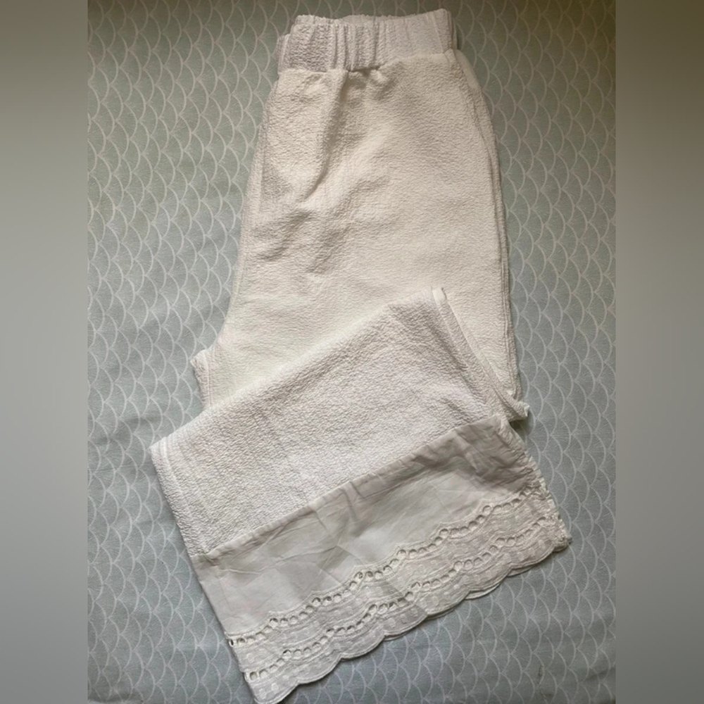 White Textured Pants with Lace Trim